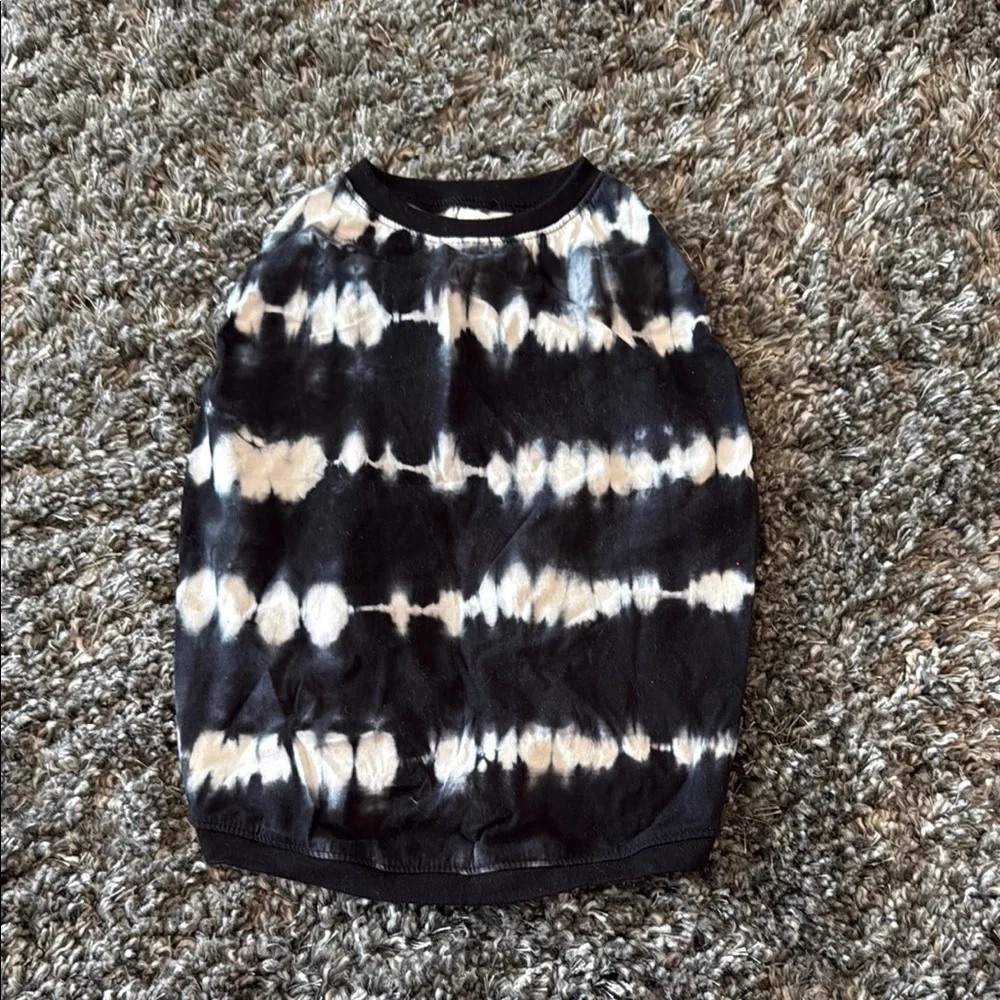 Black and White Tie-Dye Top - DOG